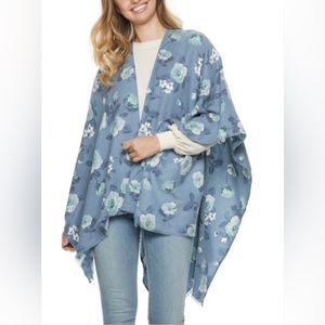 NWT LC LAUREN CONRAD women’s floral kimono